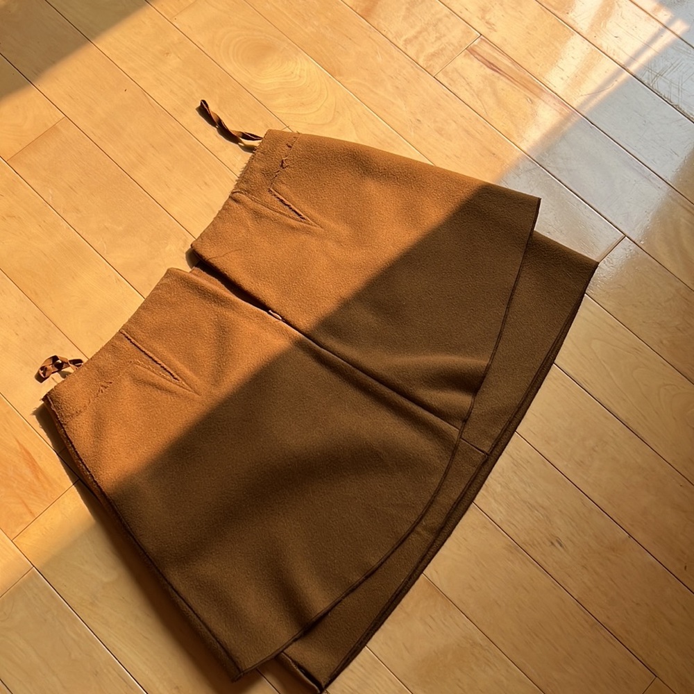 Skirt - Picture 3 of 7